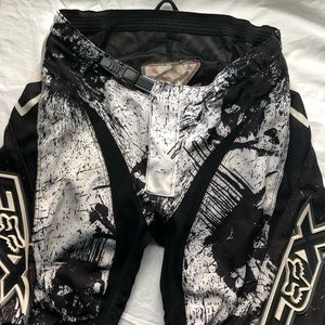 FOX Motocross Pants with Skulls Preowned